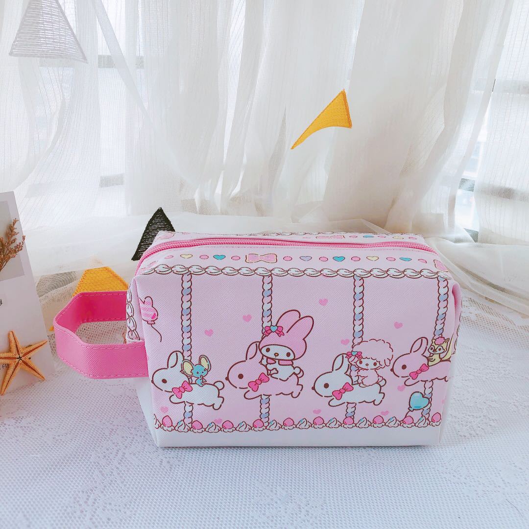 ✨ Cartoon Cosmetic Pouch with Handle ✨ Christmas Gifts Eyeliner Brush Foundation PU Leather Pouch ✨ Toiletries Cosmetic Bags ✨ Pencil Case PU Leather Pouch ✨ Hello Kitty Melody Twin Star Ufufy Cinnamo