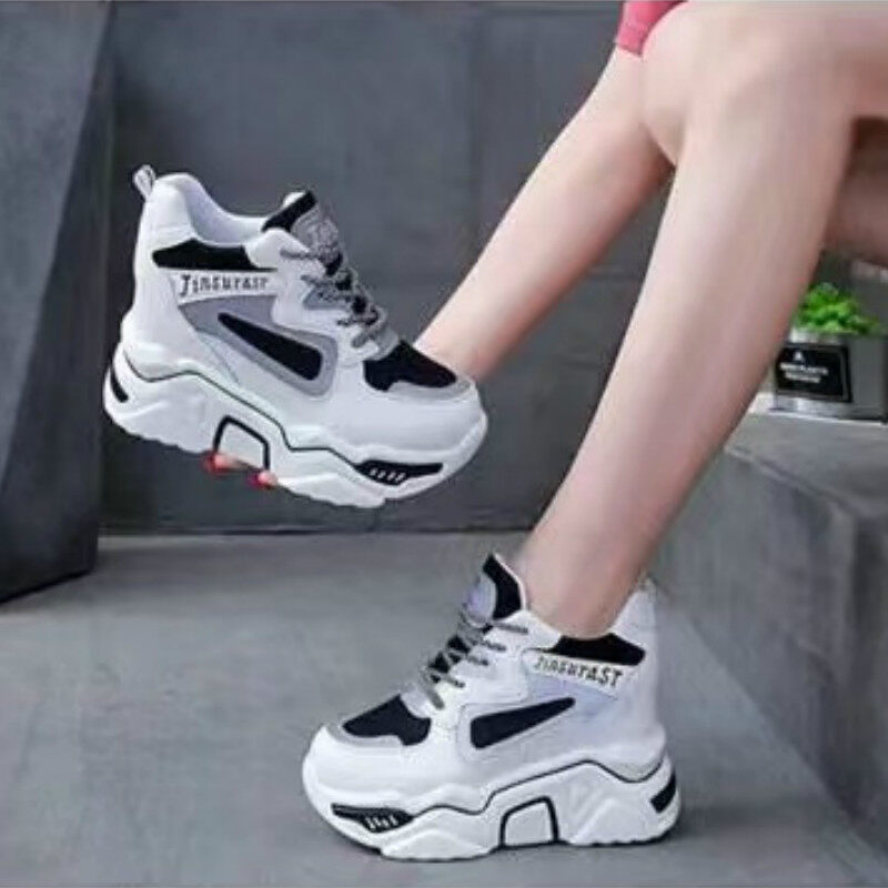 2021 New Women's Shoes Korean Fashion Thick-soled Sneakers Ins Increased Student Travel Shoes